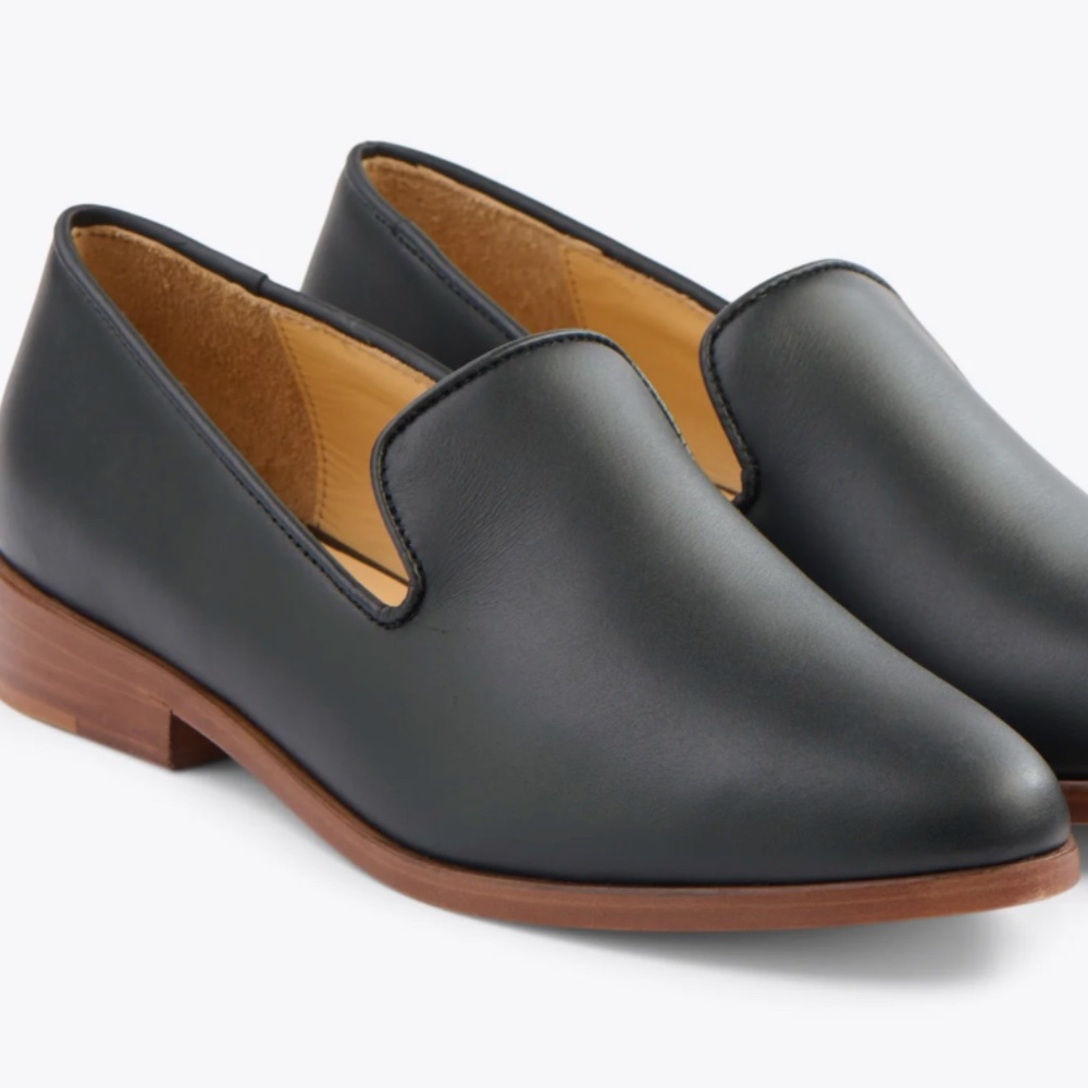 Nisolo Black Leather Everyday Slip On Loafer Smoking Shoe
